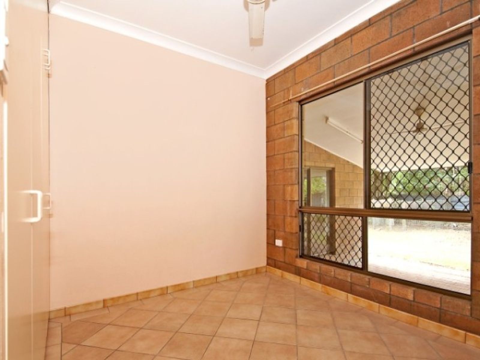 9 Boileau Court, Woodroffe NT 0830, Woodroffe - Thumbnail 2