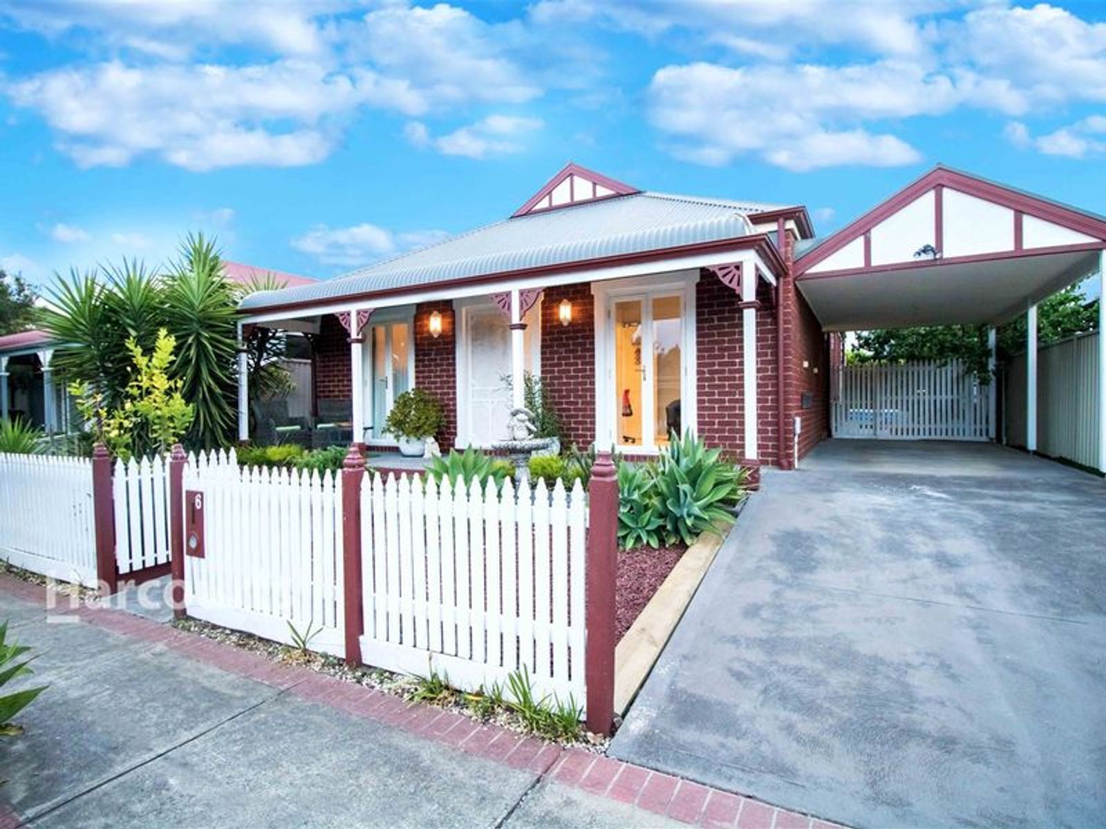 6 Heaton Court, Caroline Springs, VIC 3023