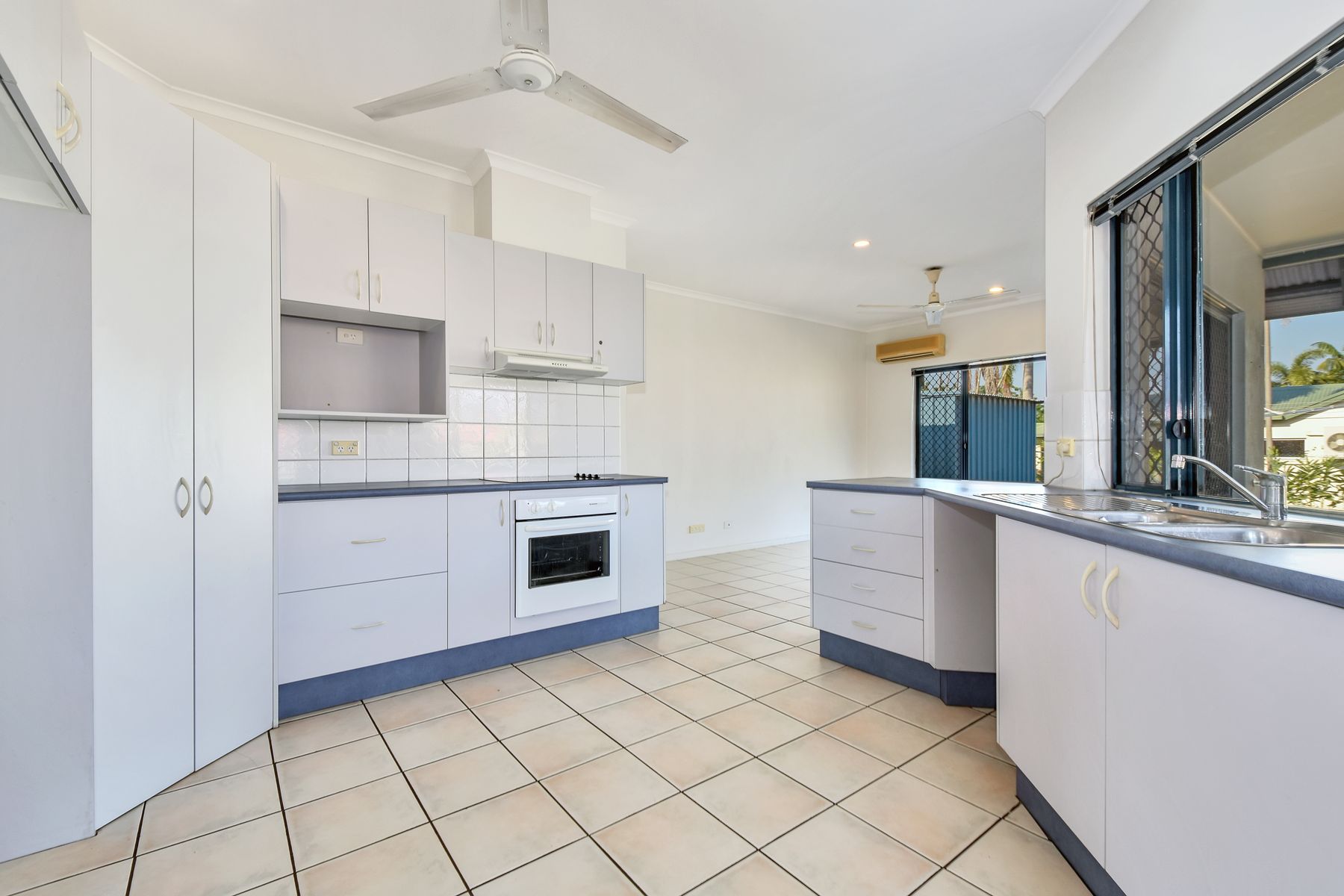51 Flametree Circuit, Rosebery NT 0832, Rosebery - Thumbnail 4