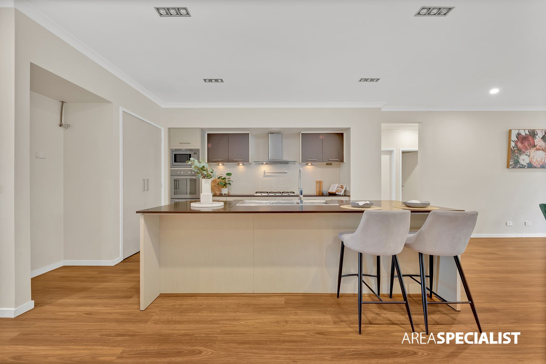 6 Cherry Lake Green, Caroline Springs, VIC 3023, Caroline Springs - Thumbnail 8