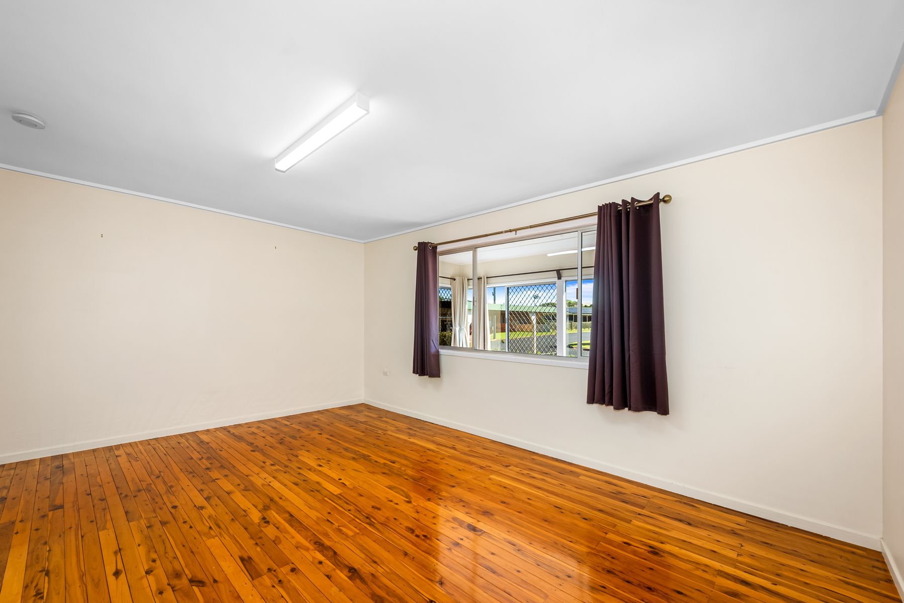 7 Gascony Street, Harristown QLD 4350, Harristown - Thumbnail 4