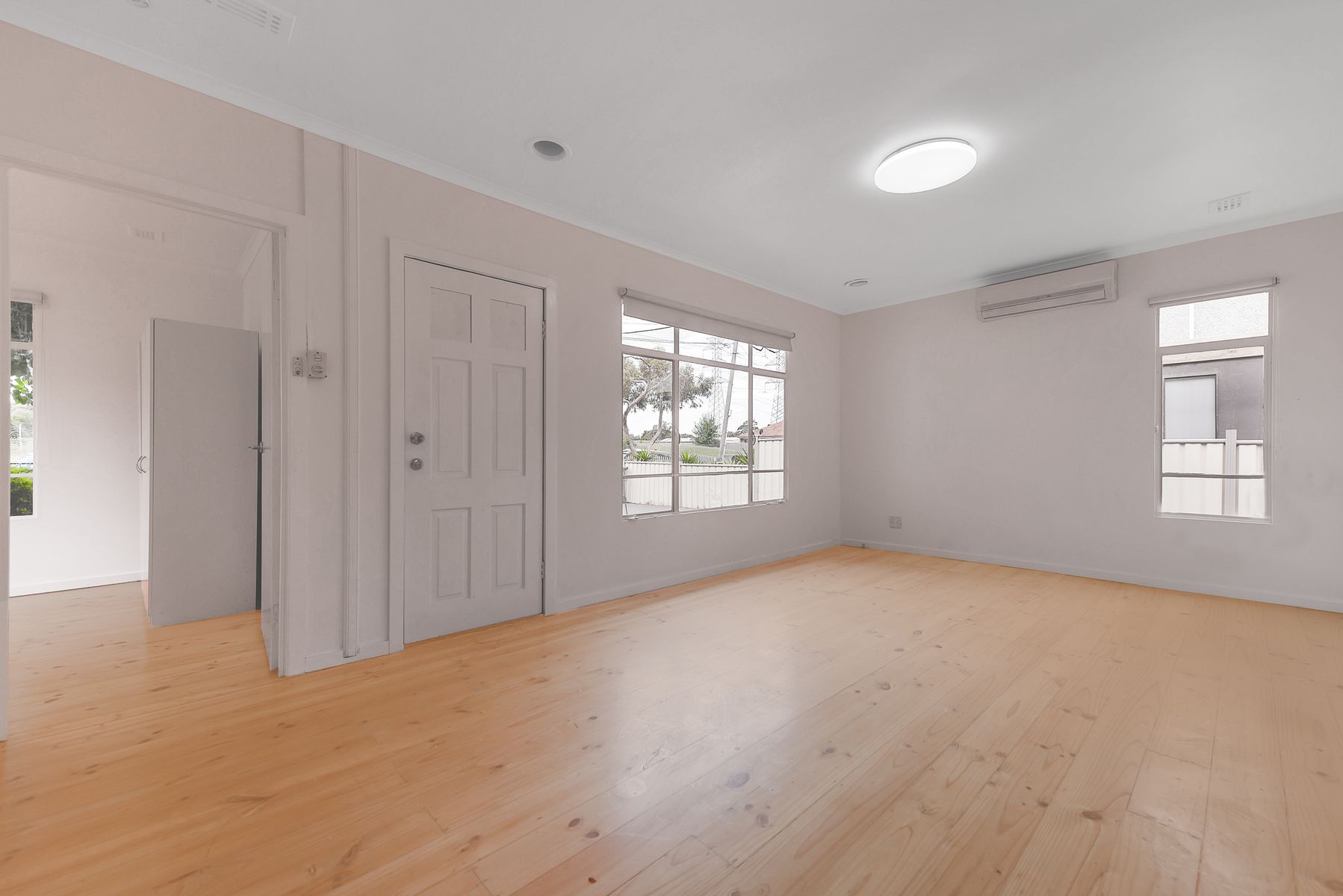 157 View Street, Glenroy, Glenroy - Thumbnail 3