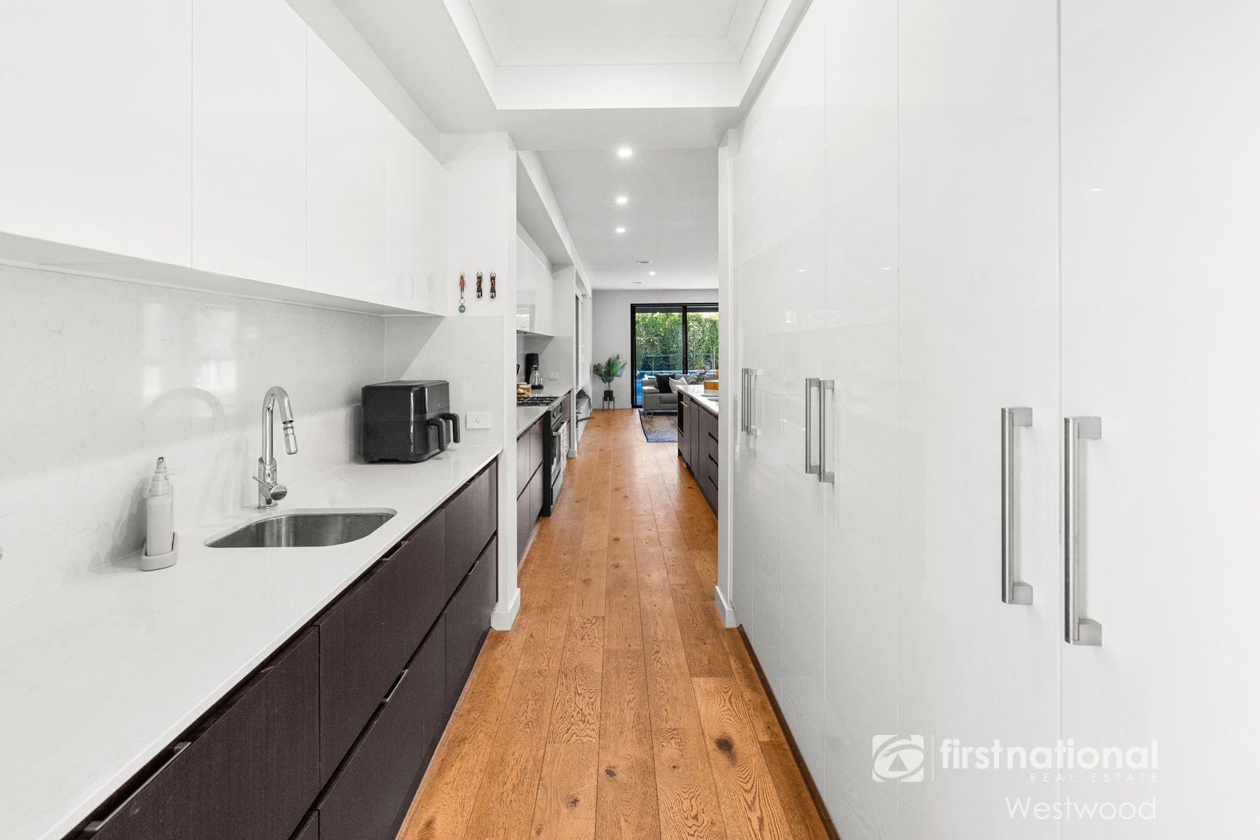 27 Filmont Drive, Werribee VIC 3030, Werribee - Thumbnail 8