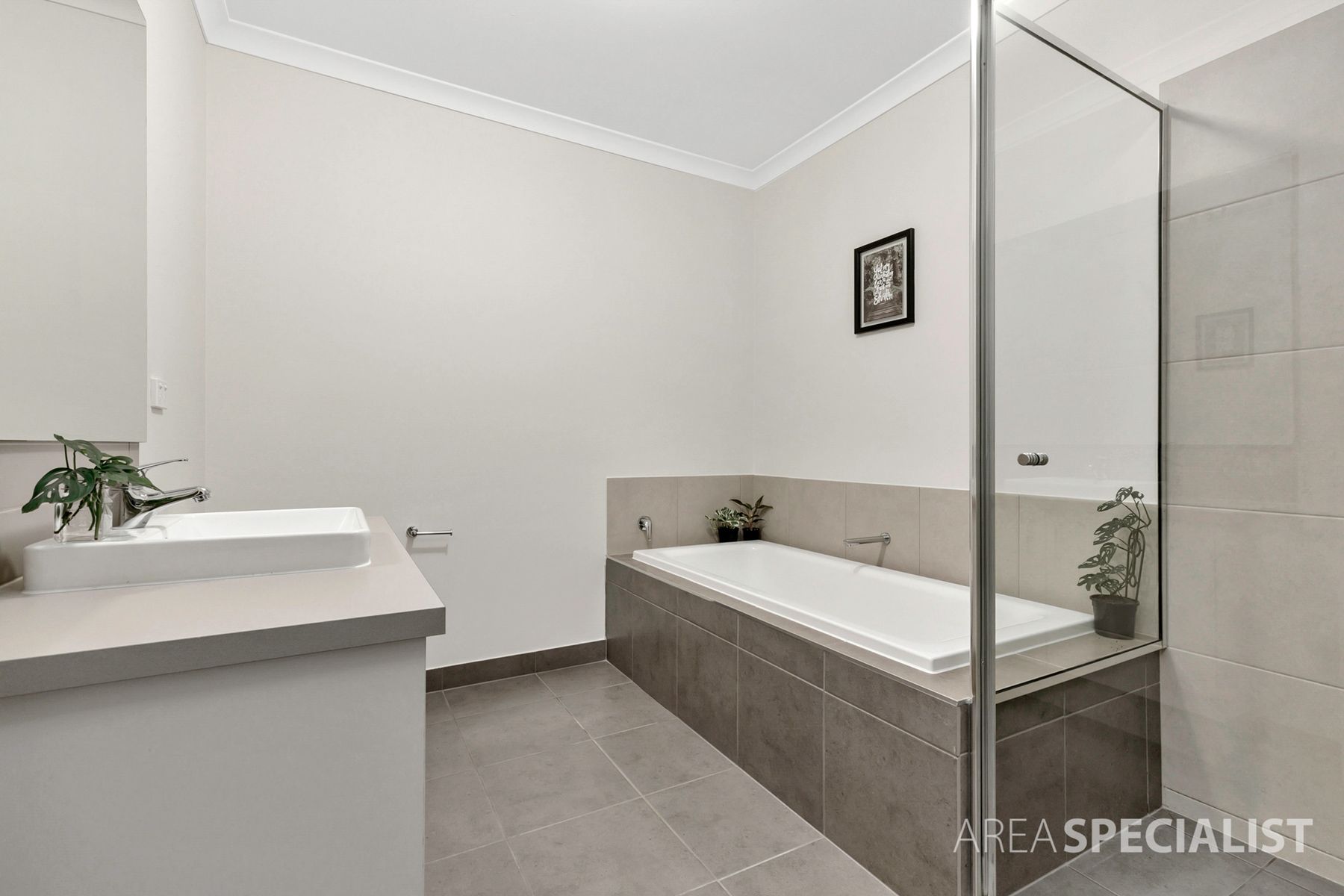 13 Westphalian Rise, Clyde North, VIC 3978, Clyde North - Thumbnail 8