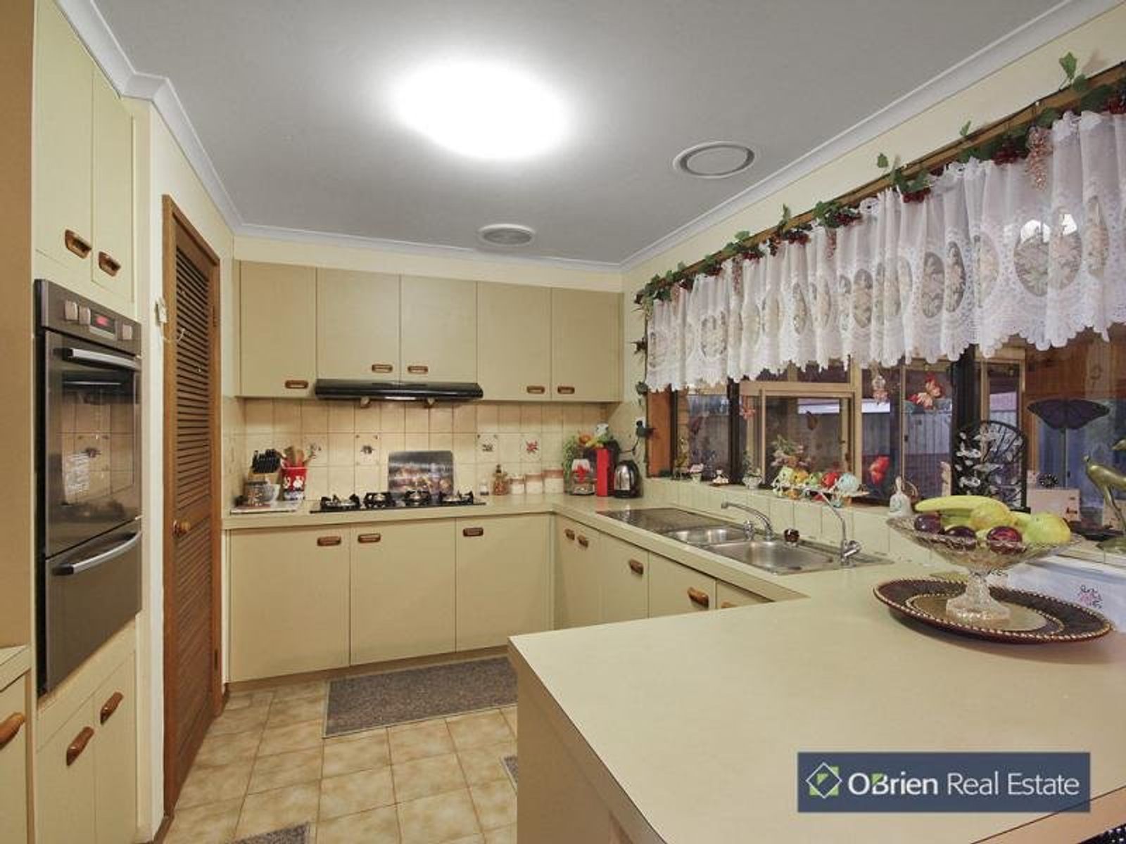 119 Shetland Street, Endeavour Hills, VIC 3802, Endeavour Hills - Thumbnail 2