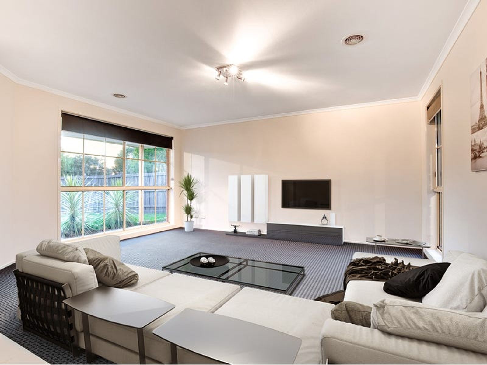9 Tolmie Way, Mount Martha, VIC 3934, Mount Martha - Thumbnail 2