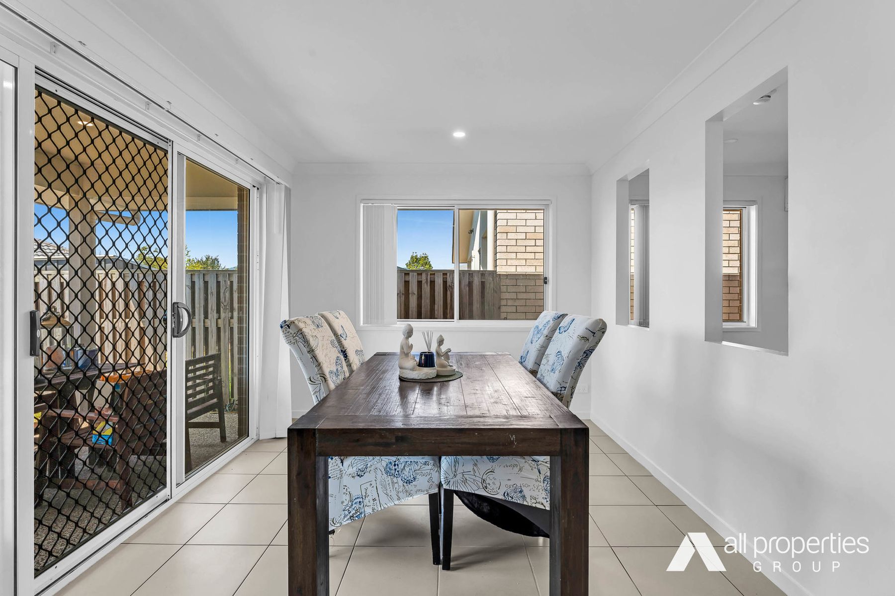 10 Granite Street, Yarrabilba QLD 4207, Yarrabilba - Thumbnail 3