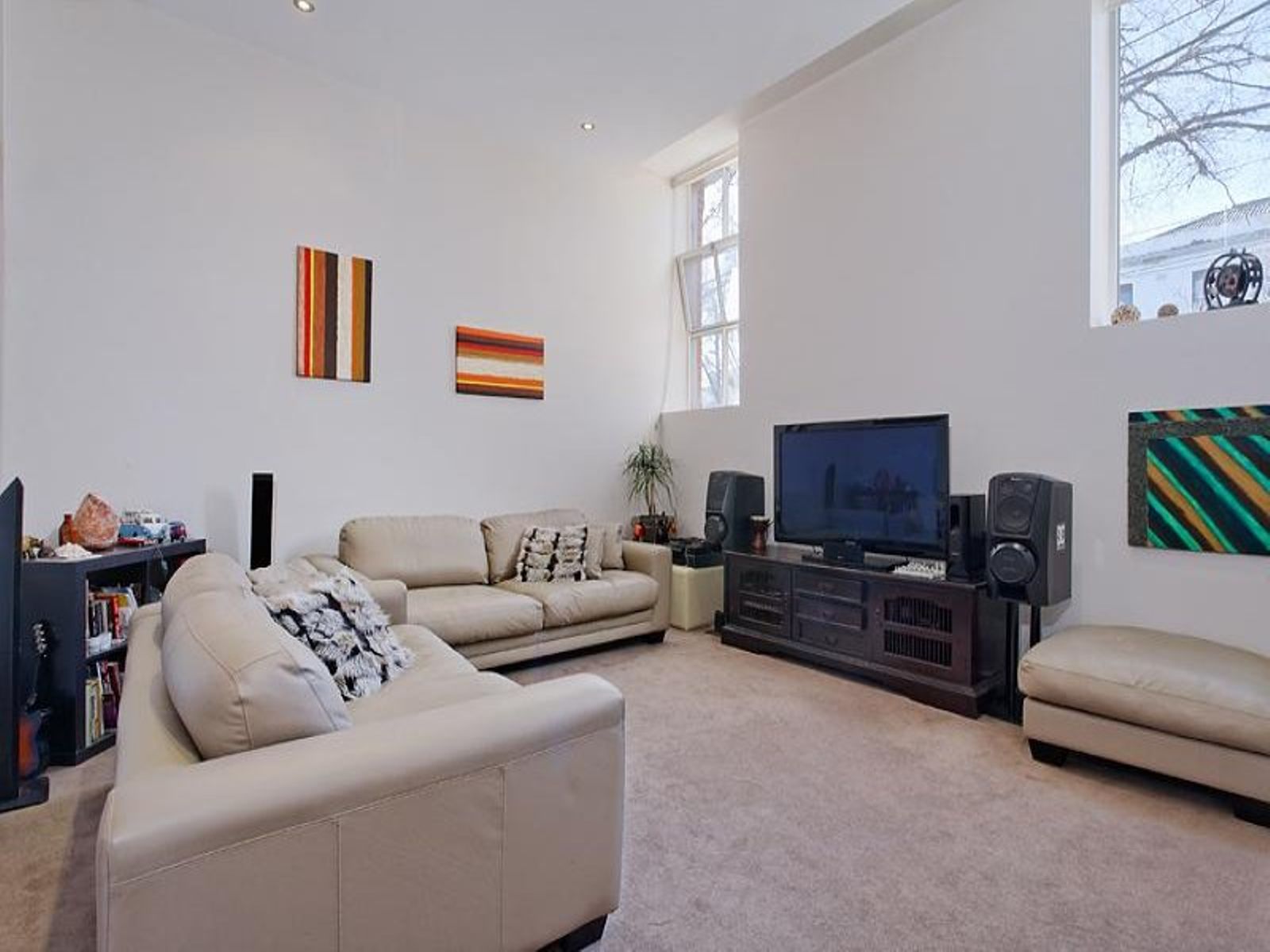 8/101 Leveson Street, North Melbourne - Thumbnail 3