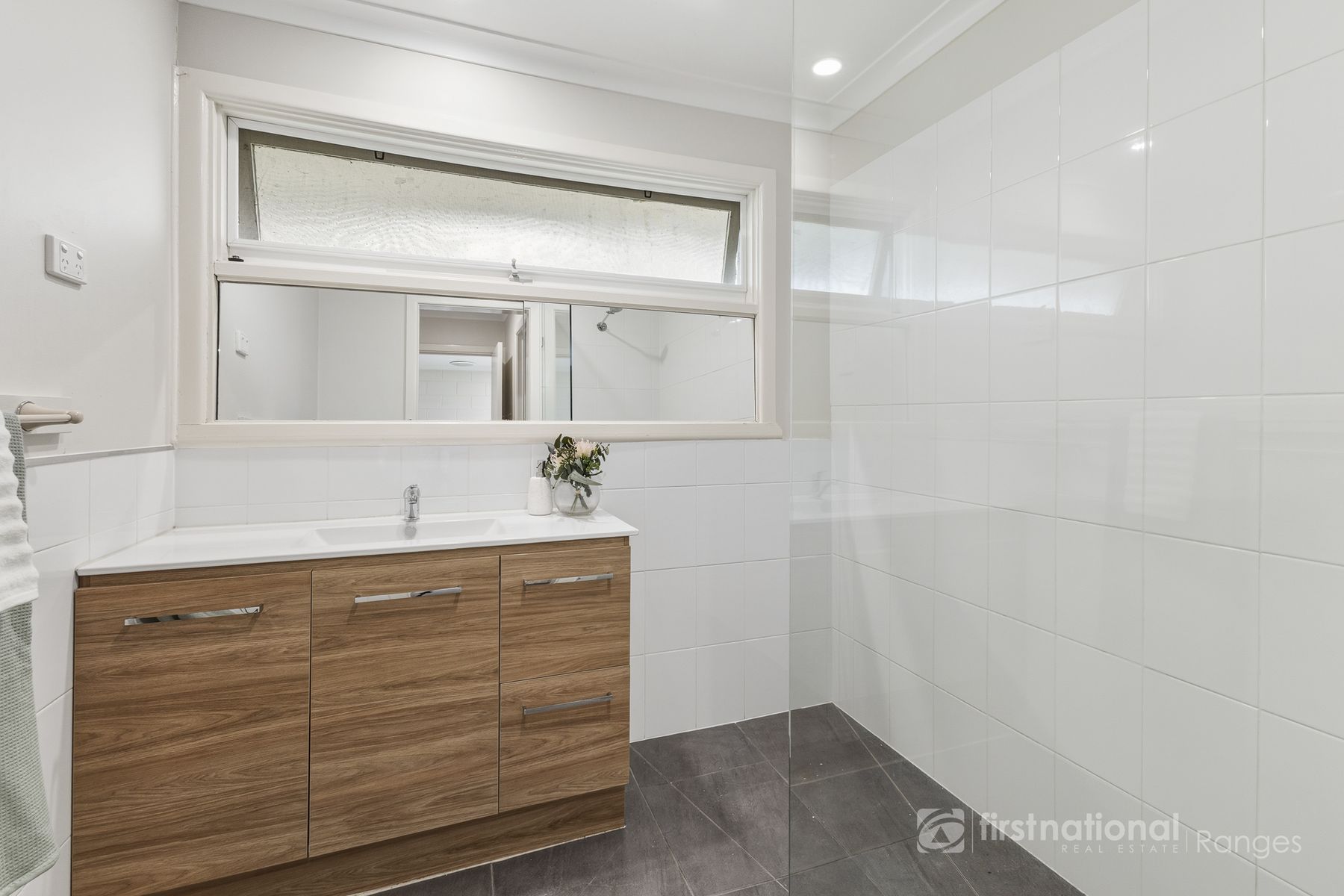 403 Forbidden, Bayswater - Thumbnail 7