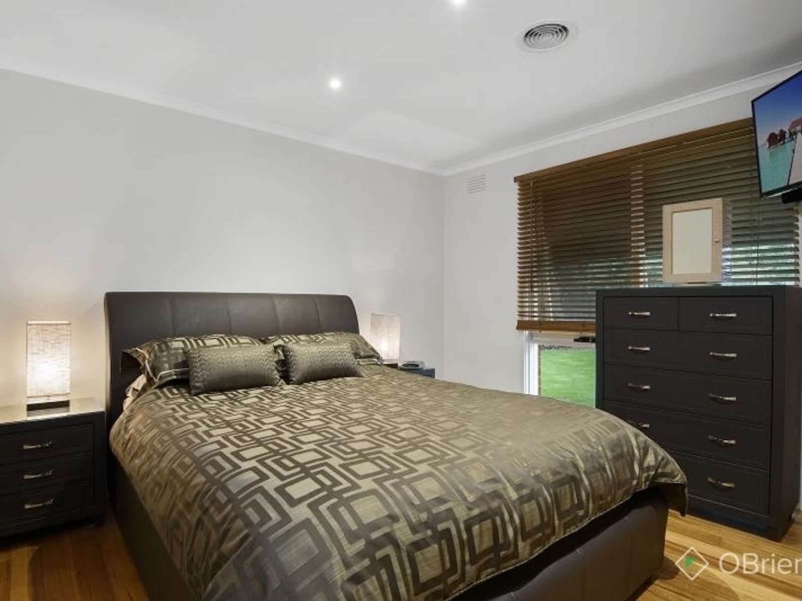 6 Doyle Place, Endeavour Hills, VIC 3802, Endeavour Hills - Thumbnail 6