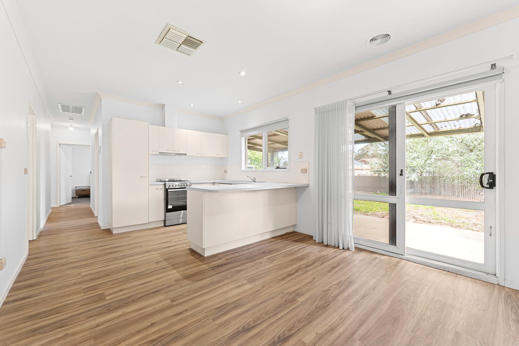 25 Specimen Hill Road, Golden Square VIC 3555, Golden Square - Thumbnail 3