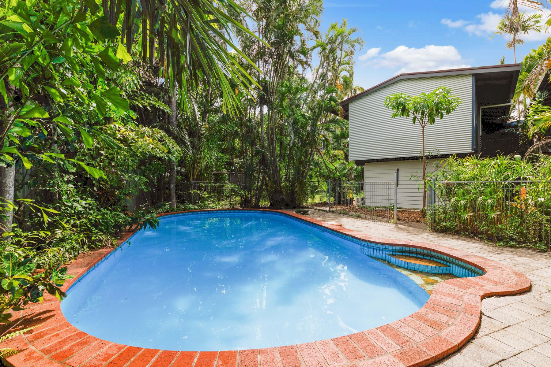 10 Brown Street, Fannie Bay NT 0820, Fannie Bay - Thumbnail 2