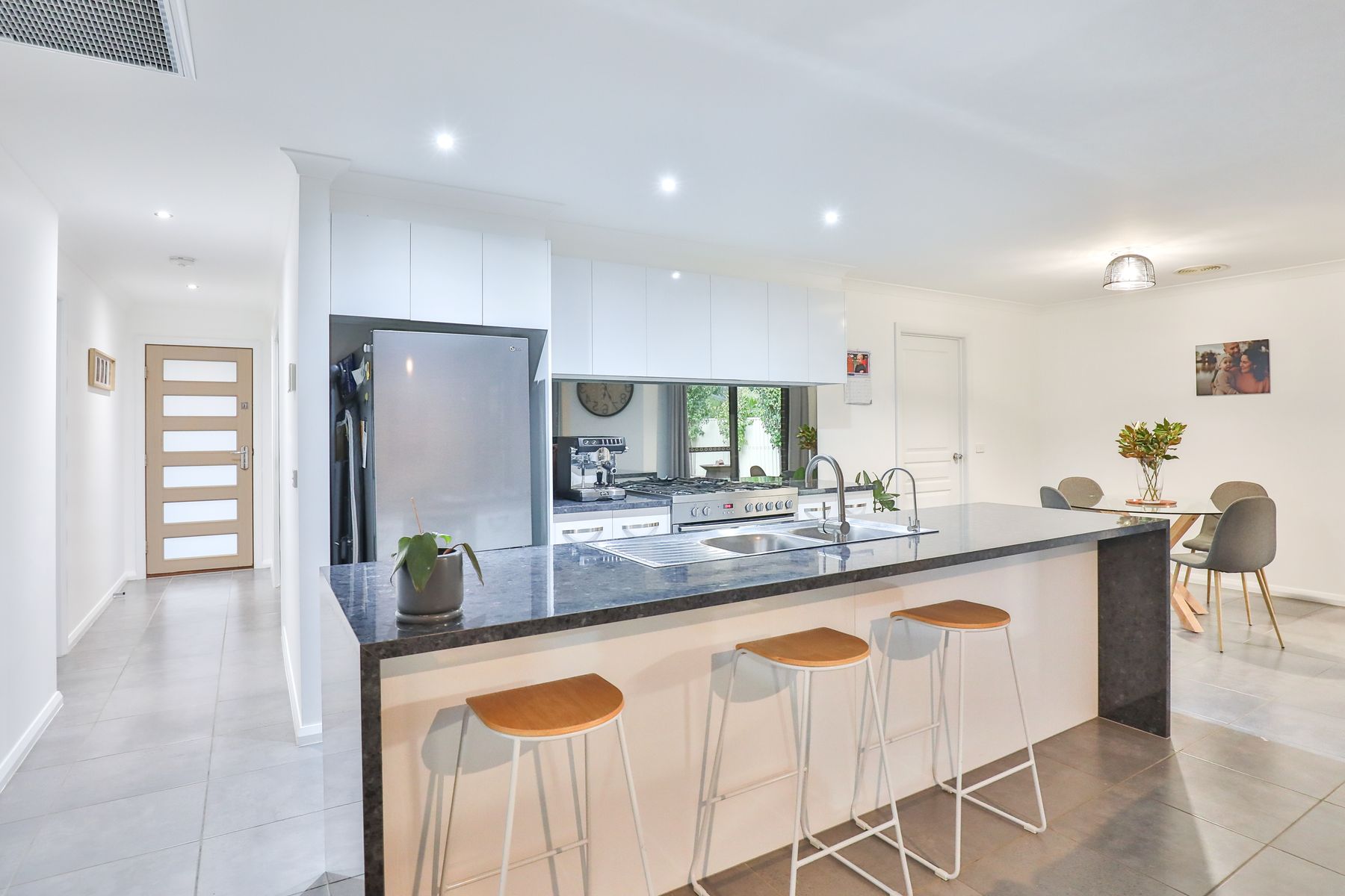 17 Ontario Park Drive, Mildura - Thumbnail 4