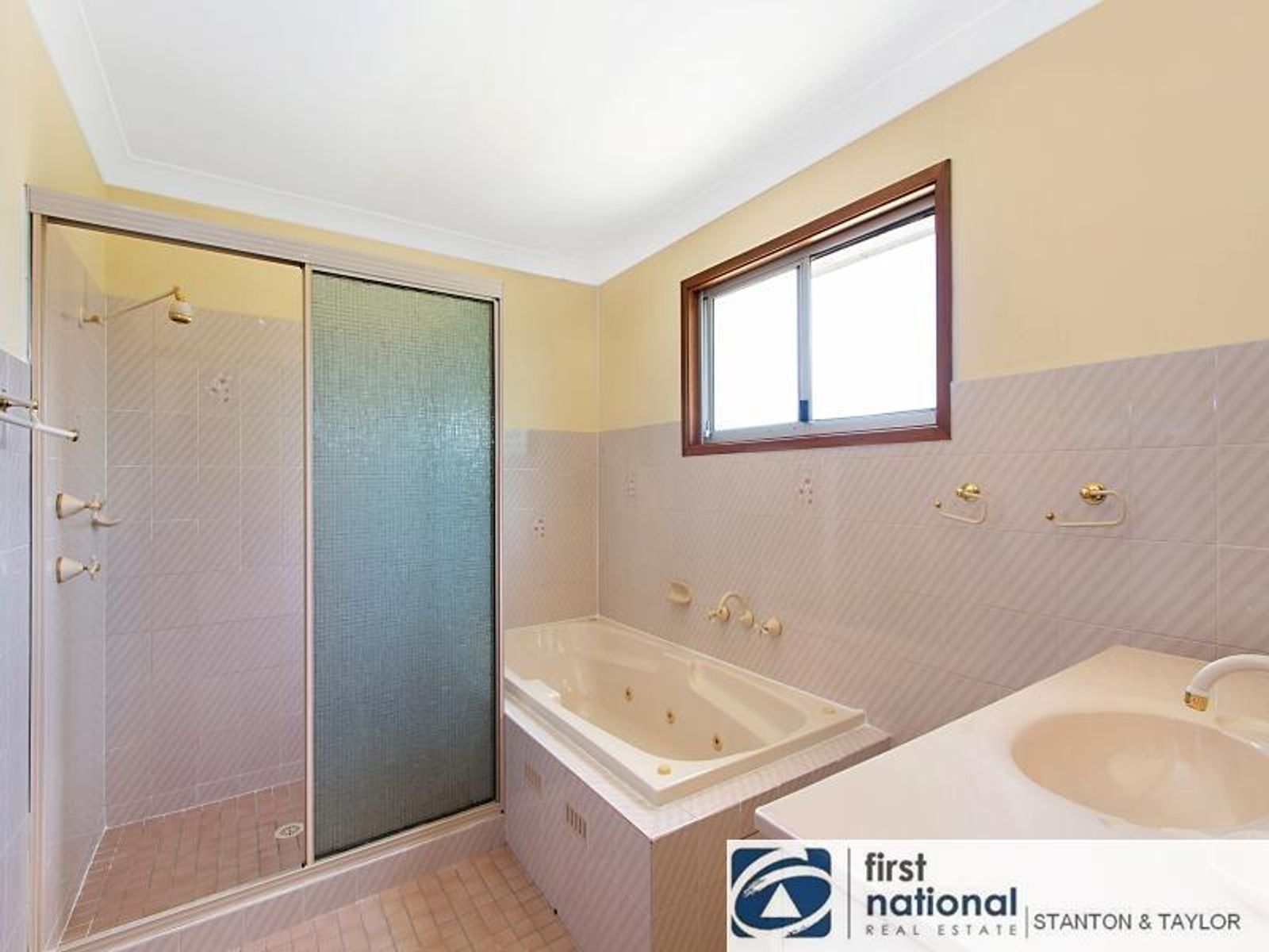 15 Braemar Drive, South Penrith - Thumbnail 2