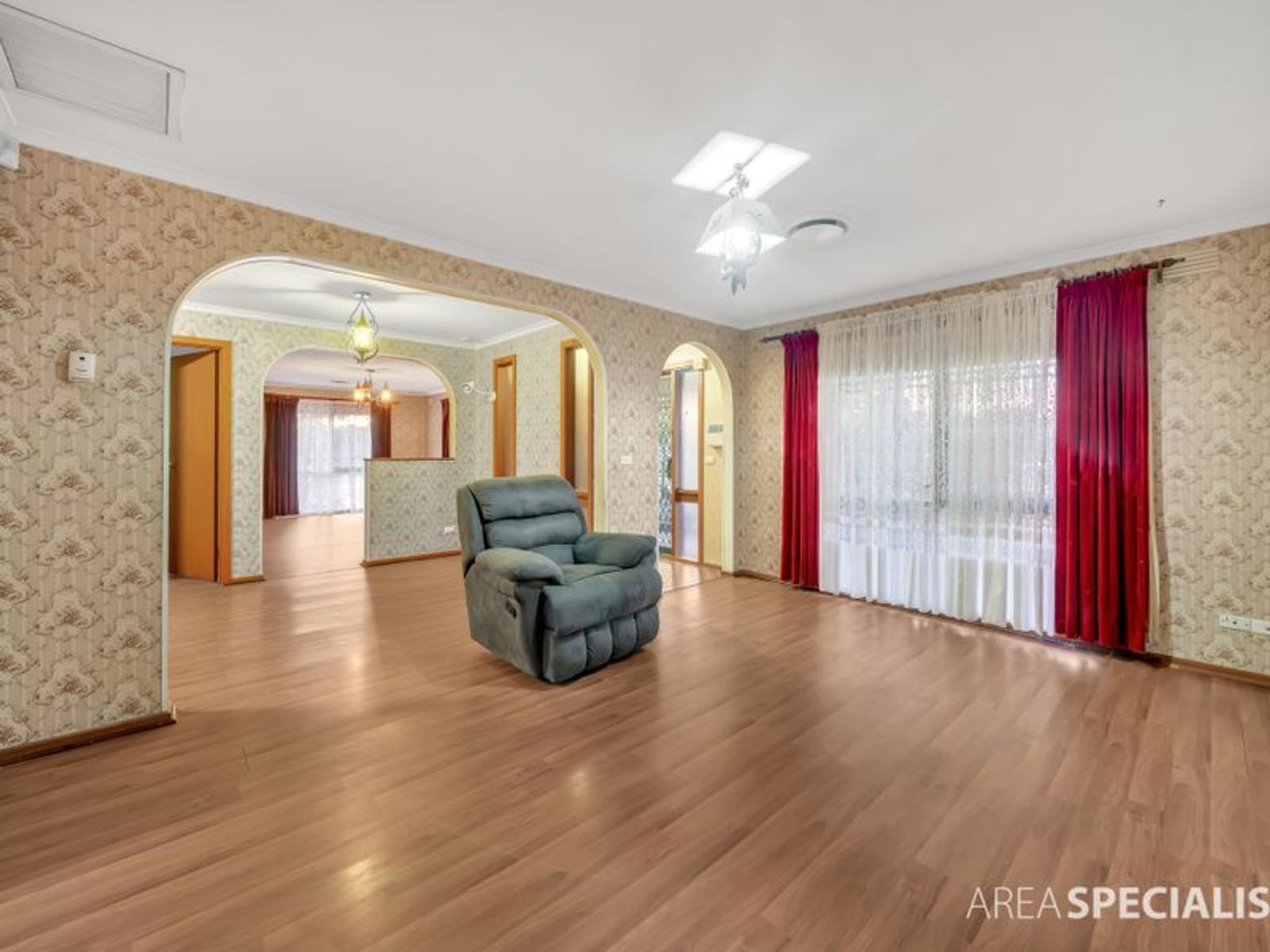 33 Endeavour Drive, Cranbourne North, VIC 3977, Cranbourne North - Thumbnail 5