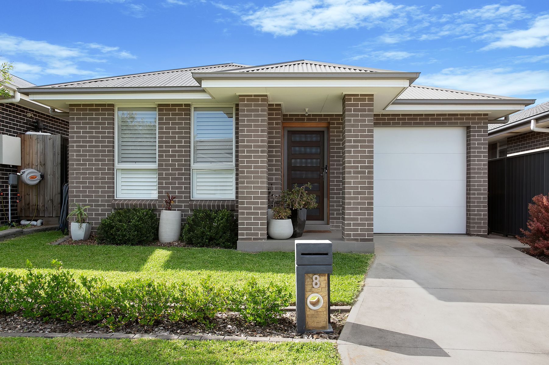 8 Thiele Street, Spring Farm NSW 2570
