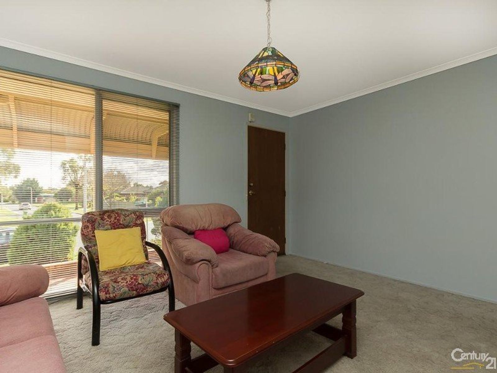 8 Josephine Avenue, Cranbourne North - Thumbnail 7