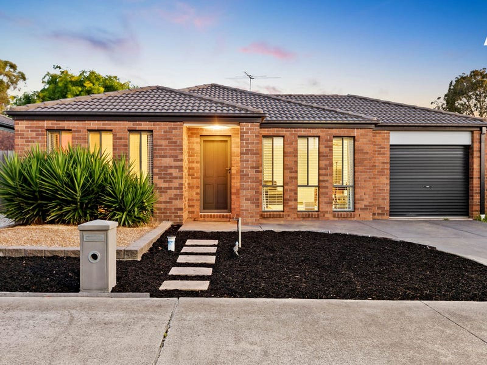 2/21 Raneen Drive, Langwarrin, VIC 3910, Langwarrin - Thumbnail 2