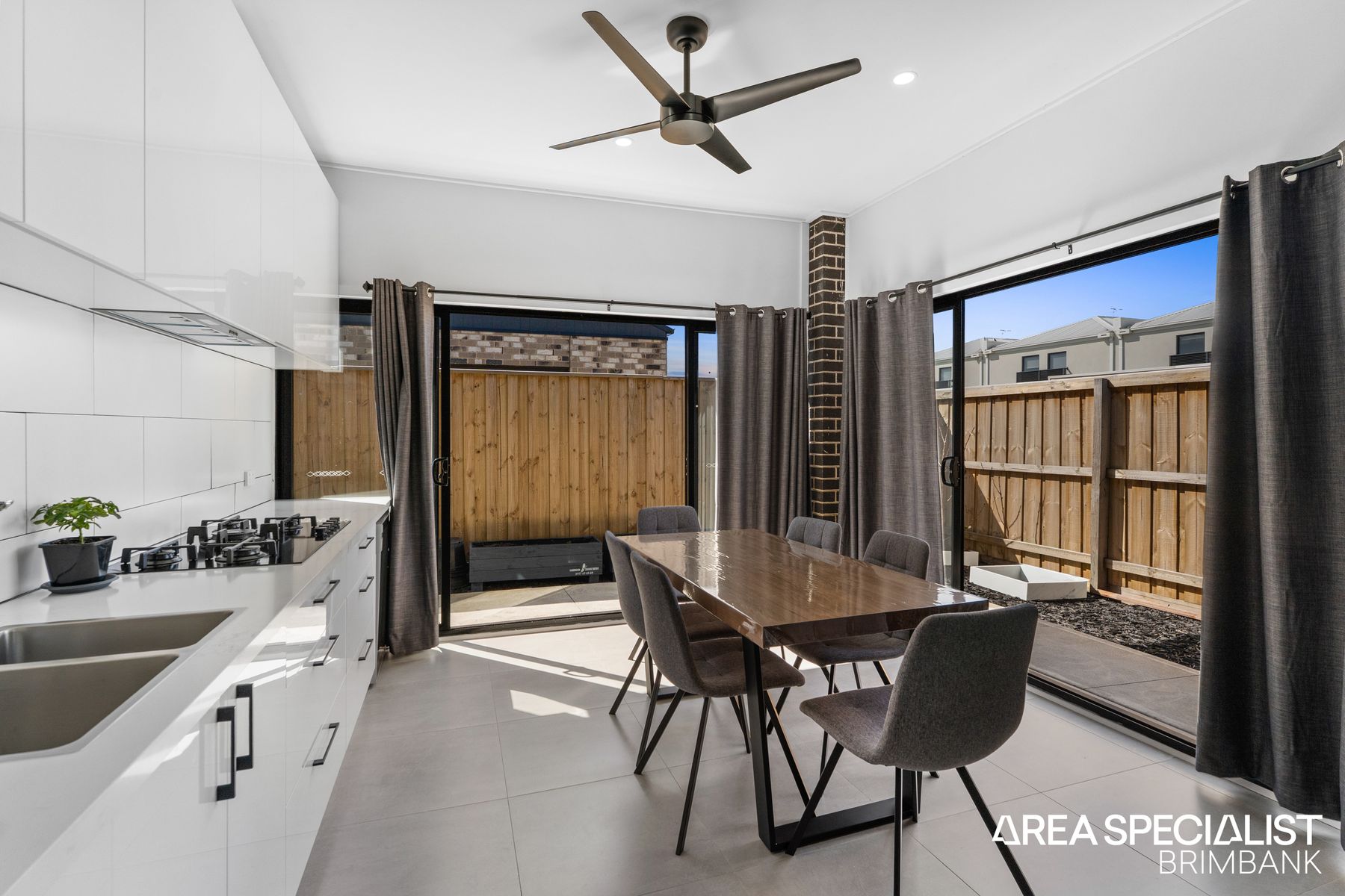 4 Curtin Drive, Deanside, Deanside - Thumbnail 7