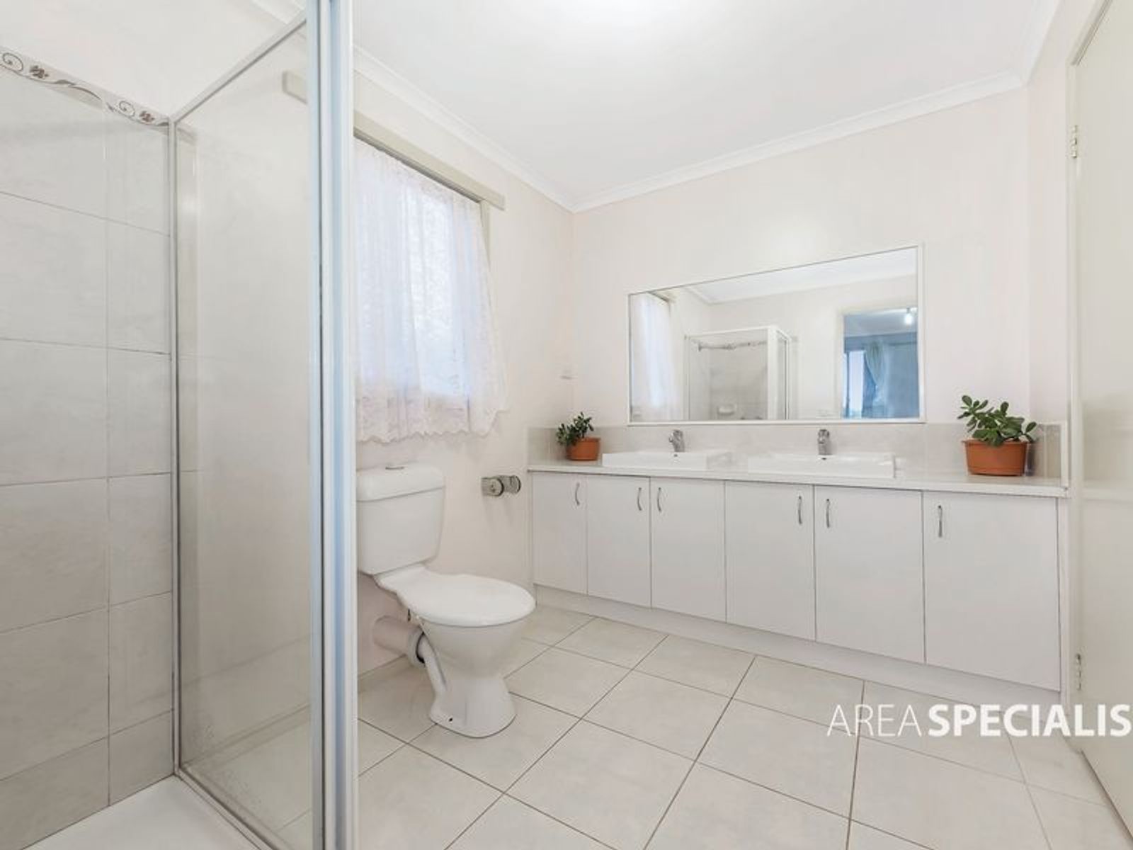 8 Tekarra Drive, Hampton Park, VIC 3976, Hampton Park - Thumbnail 3