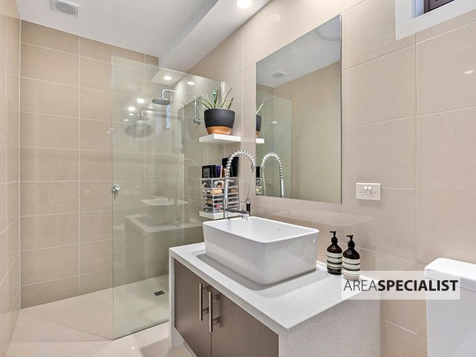 5/21 Wilson Street, Dandenong, VIC 3175, Dandenong - Thumbnail 3