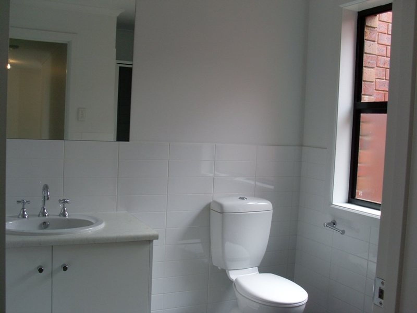 30 Yates Street, Mawson Lakes, SA 5095, Mawson Lakes - Thumbnail 4