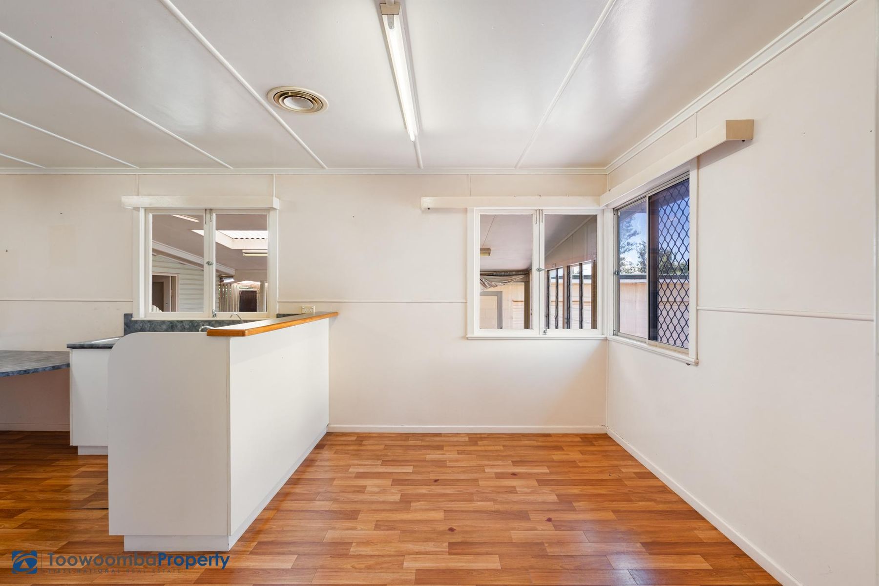 31 Shennan Street, Harristown QLD 4350, Harristown - Thumbnail 6
