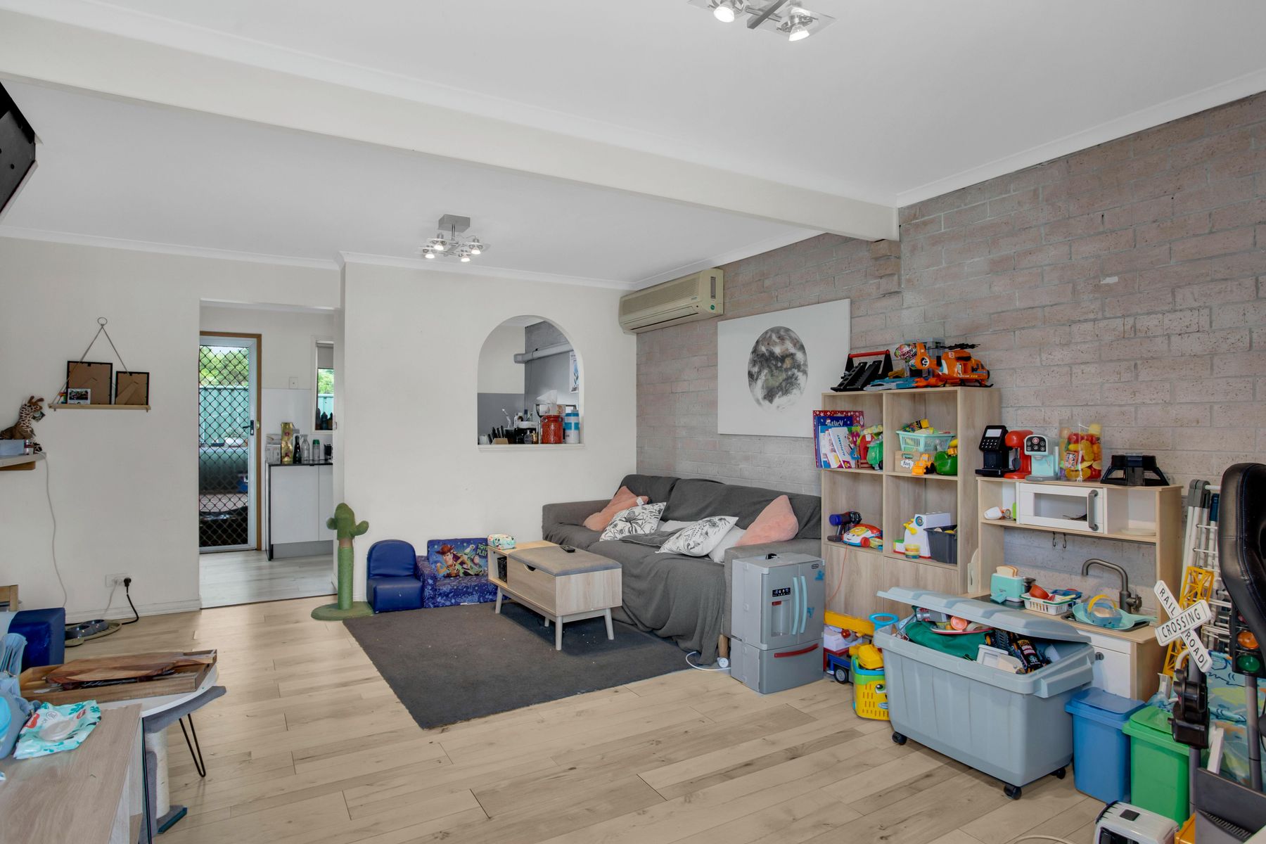 72/176 Ewing Road, Woodridge QLD 4114, Woodridge - Thumbnail 2