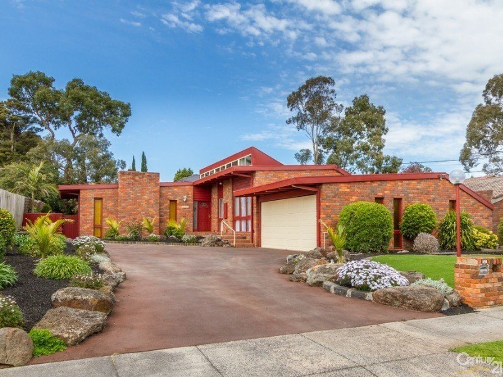 31 Botanic Drive, Glen Waverley, VIC 3150, Glen Waverley - Thumbnail 2