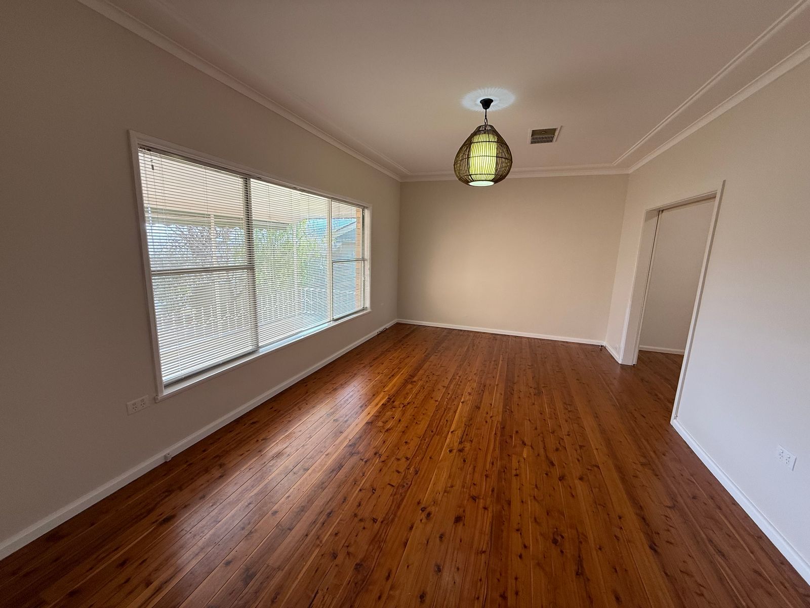 132 Rawson Avenue, Tamworth NSW 2340, Tamworth - Thumbnail 2