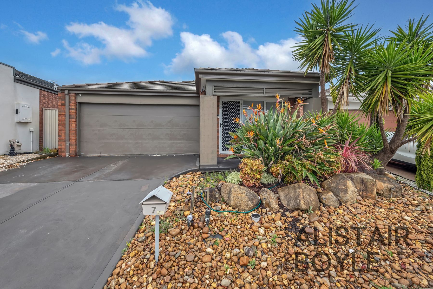 7 Discovery Street, Pakenham, VIC 3810, Pakenham - Thumbnail 2