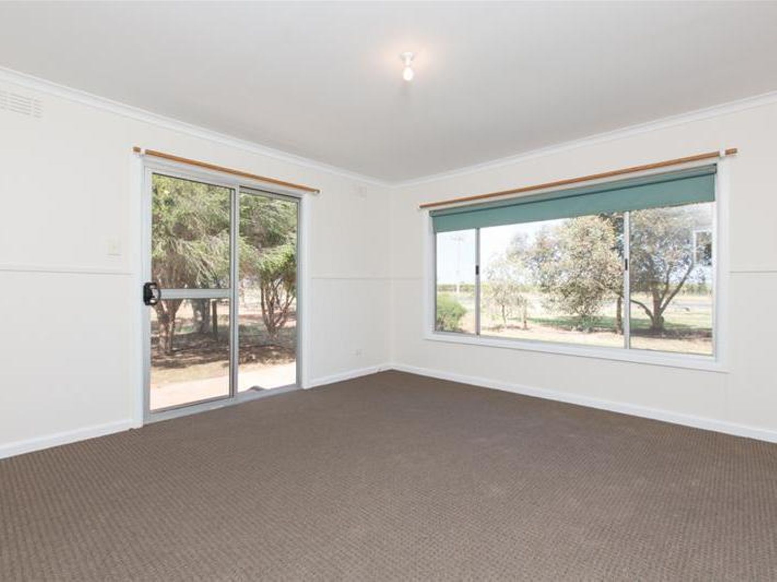 18 Mena Road, Birdwoodton - Thumbnail 2