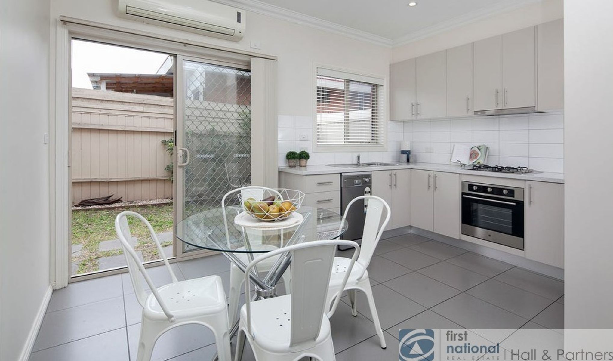 1B Dunvegan Crescent, Dandenong VIC 3175, Dandenong - Thumbnail 3