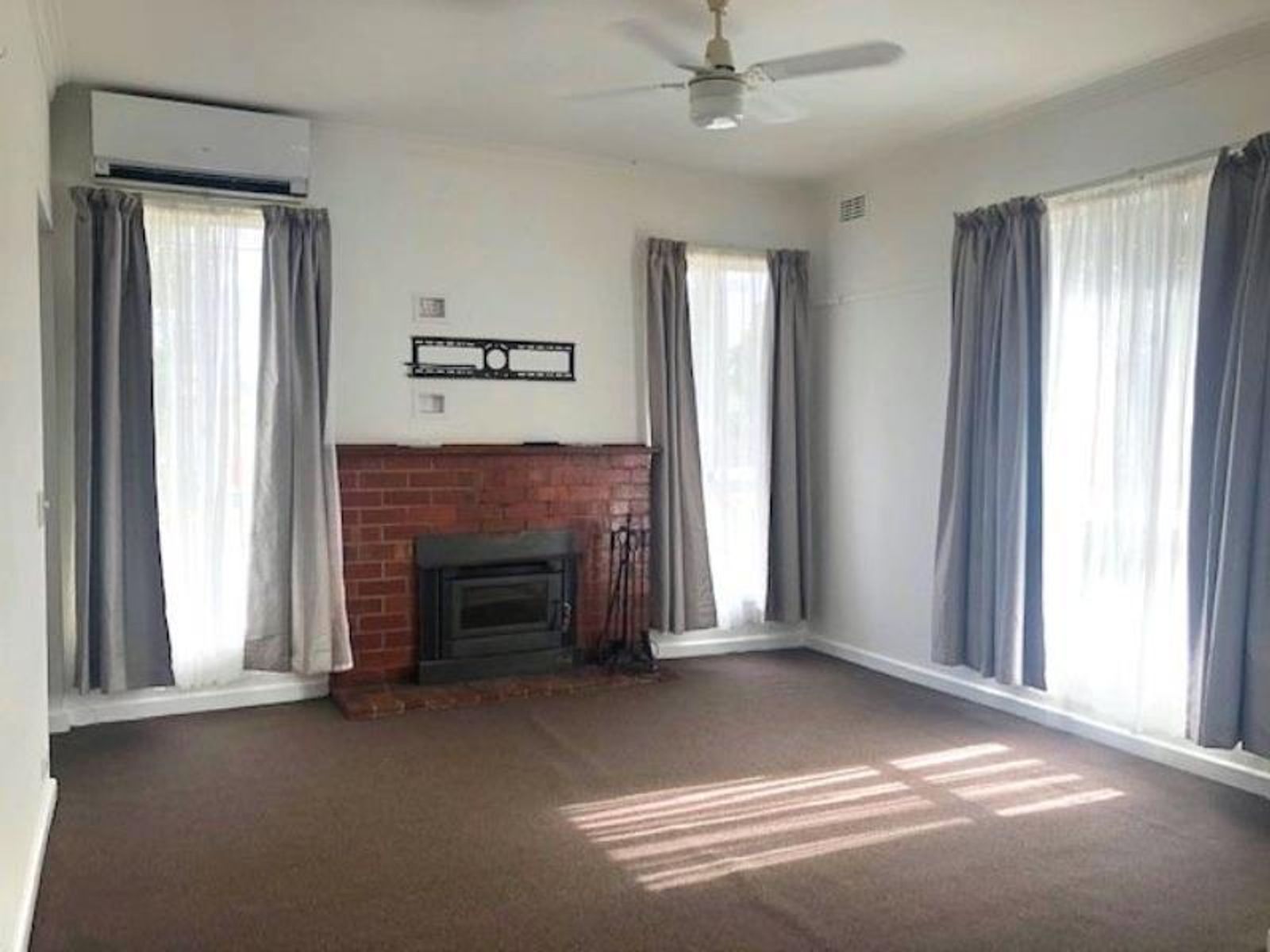 24 McFarland Street, Bacchus Marsh VIC 3340, Bacchus Marsh - Thumbnail 3