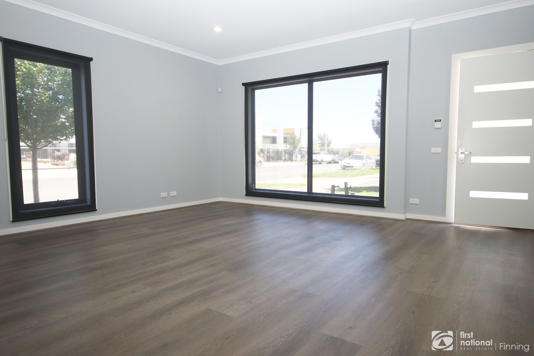 11 Powell Way, Cranbourne West VIC 3977, Cranbourne West - Thumbnail 4