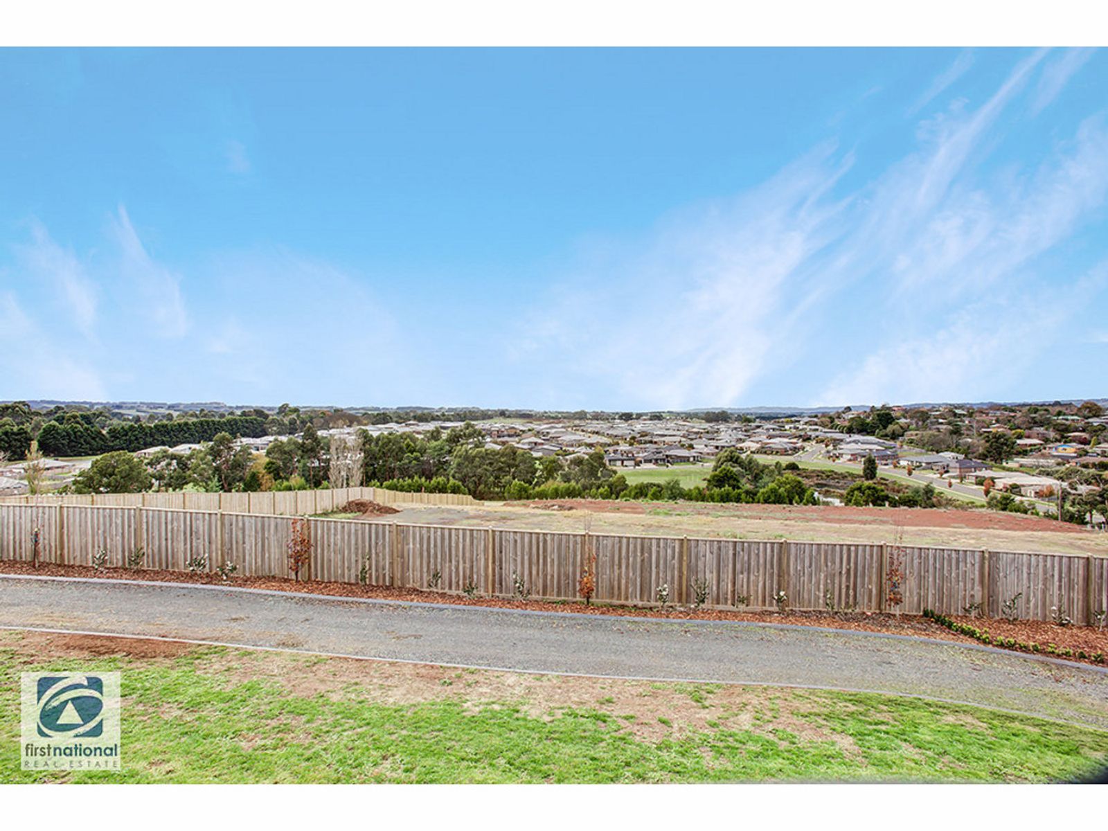 23 Mills Road, Warragul, VIC 3820, Warragul - Thumbnail 8