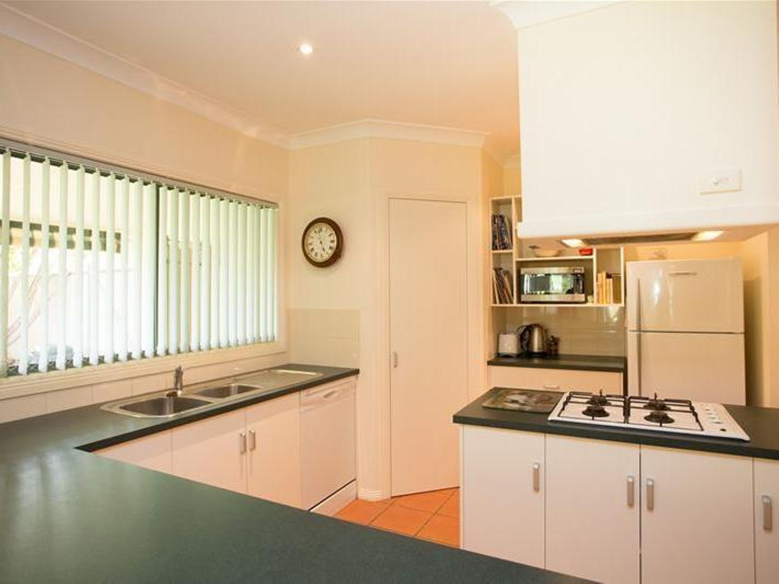 2 Carmela Court, Mildura - Thumbnail 4