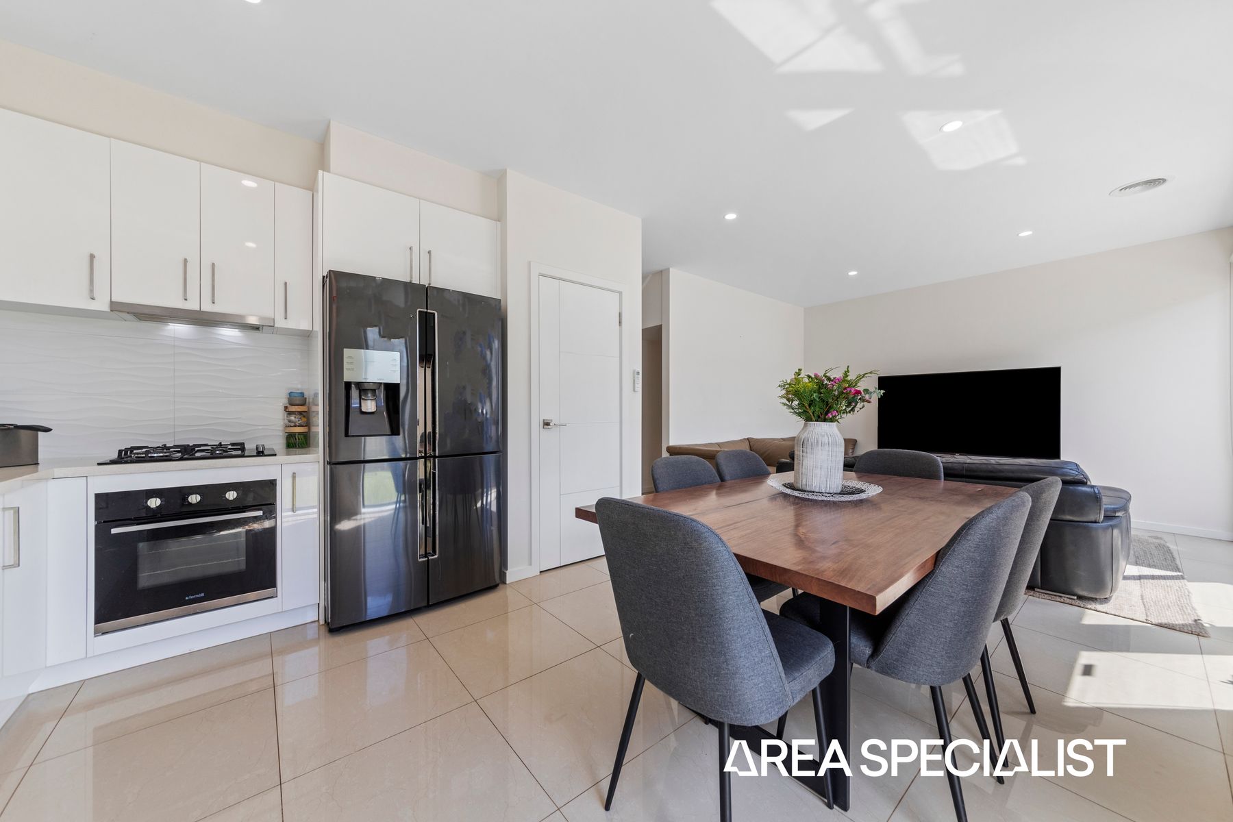 6 Autumn Crescent, Carrum Downs, VIC 3201, Carrum Downs - Thumbnail 3