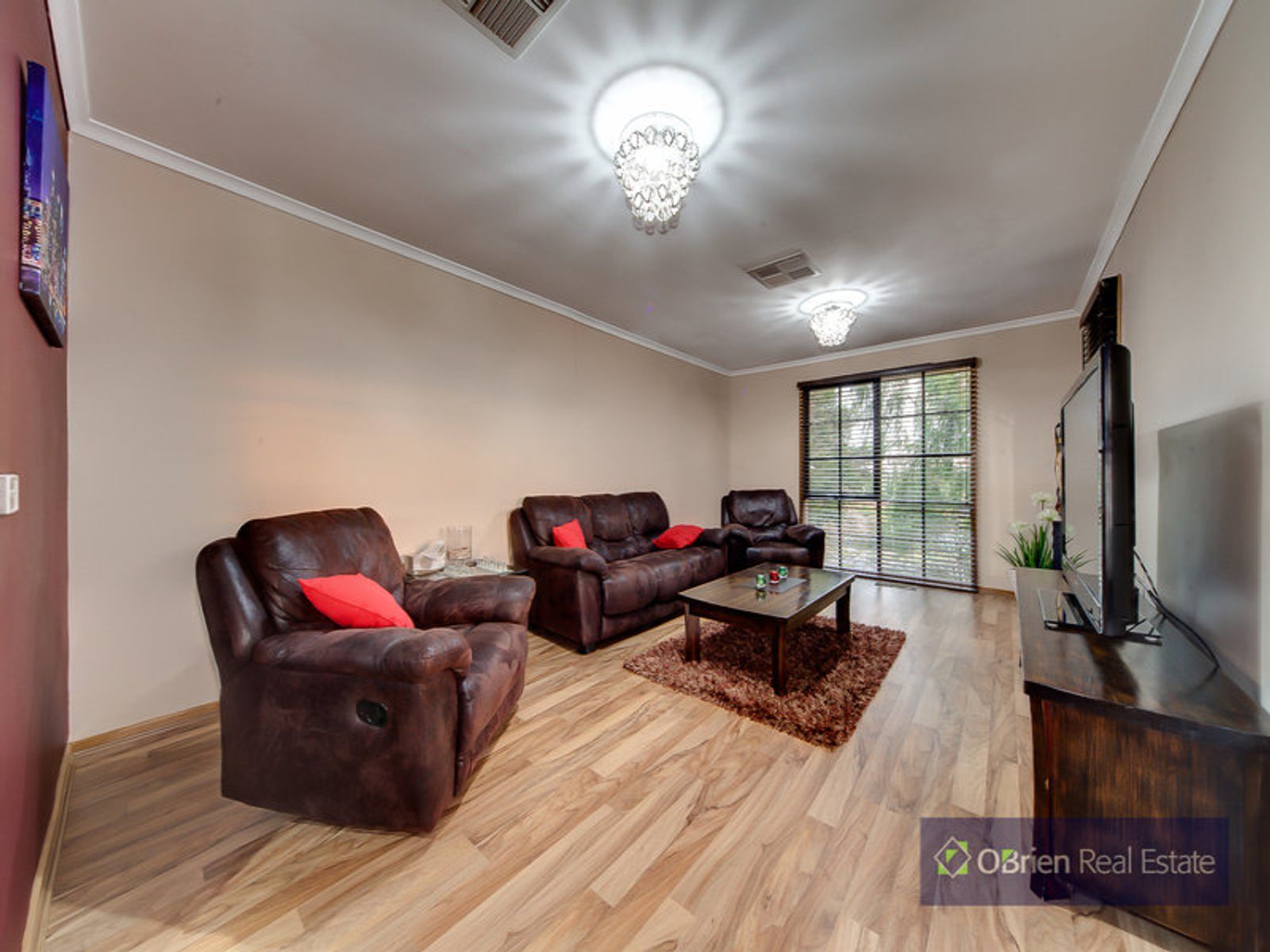 10 Montague Court, Endeavour Hills, VIC 3802, Endeavour Hills - Thumbnail 3