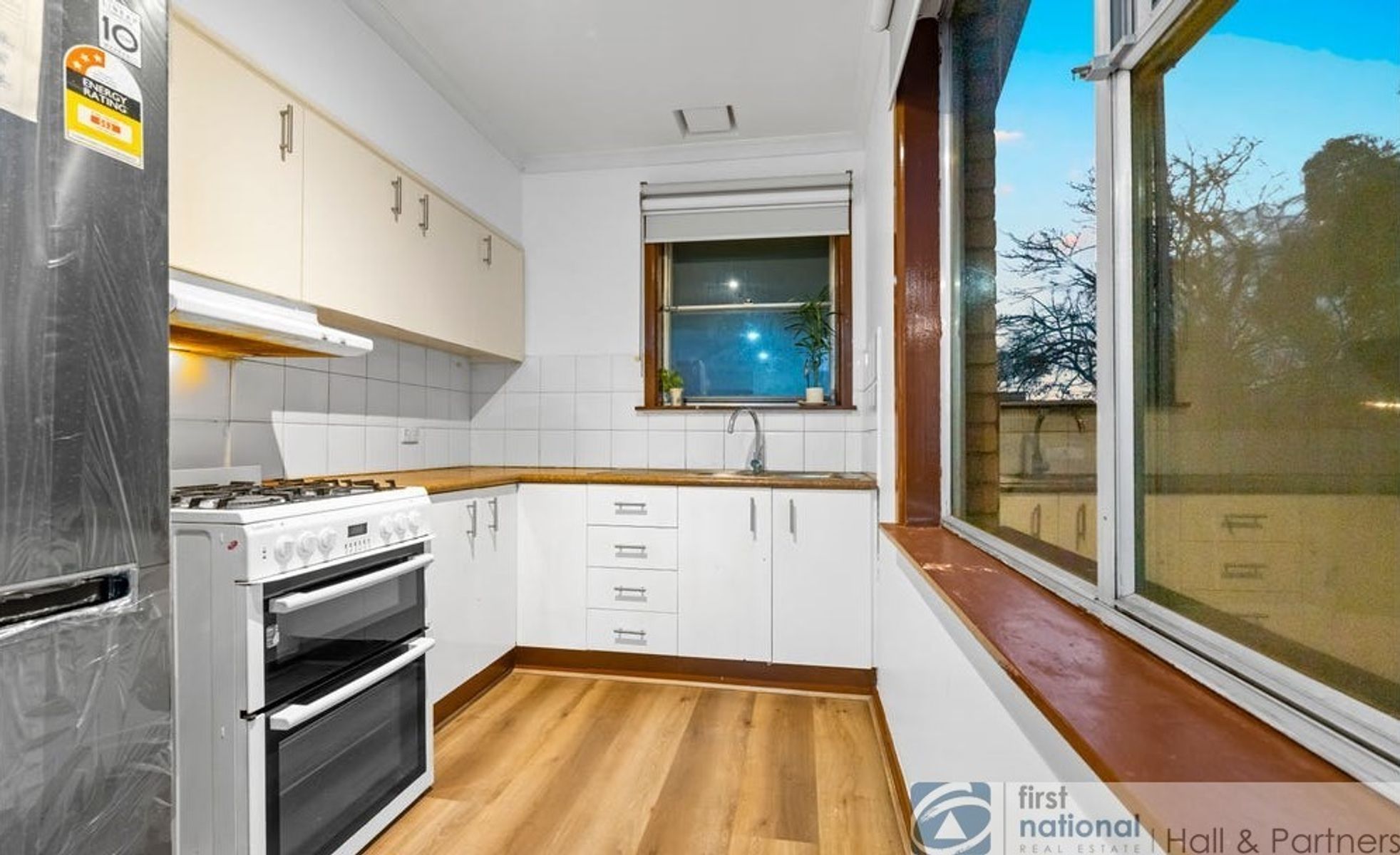 4/3-5 Edward Avenue, Dandenong VIC 3175, Dandenong - Thumbnail 2
