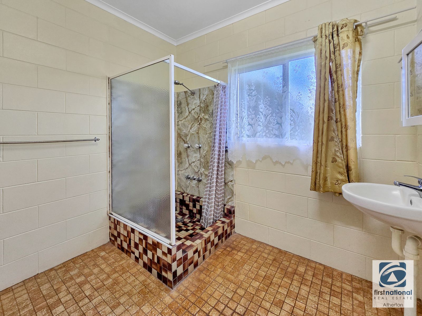 12 Walker Street, Kairi QLD 4872, Kairi - Thumbnail 8