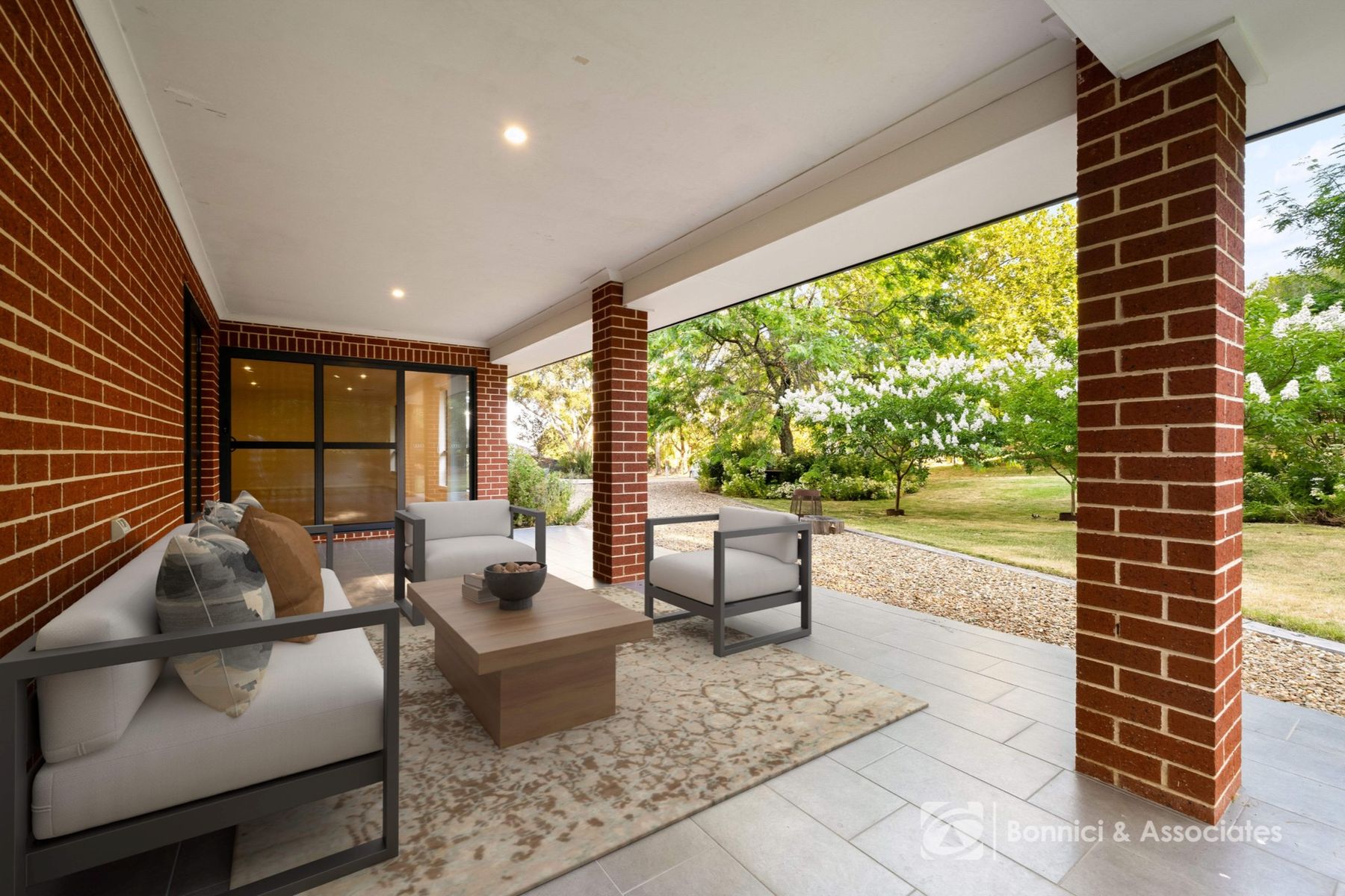 35 Gilchrist Avenue, Beechworth VIC 3747, Beechworth - Thumbnail 2