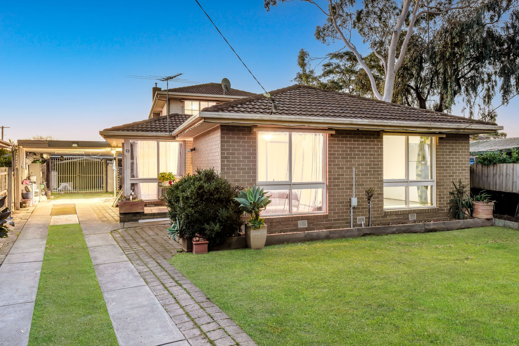13 Beau Vorno Avenue, Keysborough, VIC 3173, Keysborough - Thumbnail 2