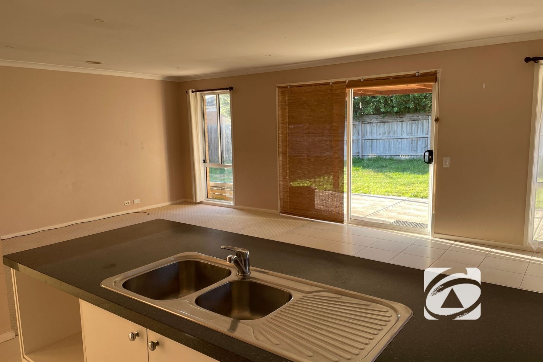 74 Golf Links Road, Berwick VIC 3806, Berwick - Thumbnail 4