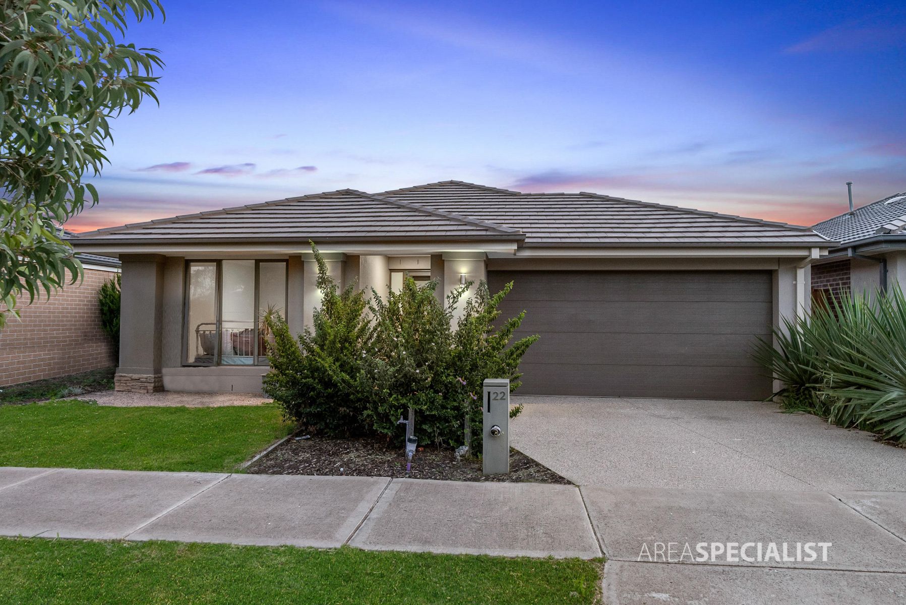 22 Kurrali Crescent, Werribee, VIC 3030, Werribee - Thumbnail 2