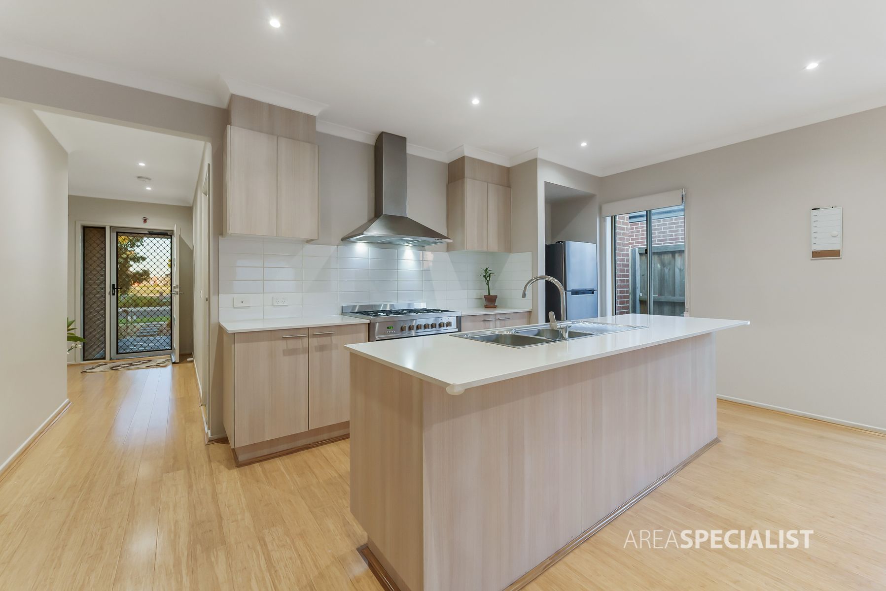 16 Palladino Way, Tarneit, VIC 3029, Tarneit - Thumbnail 7