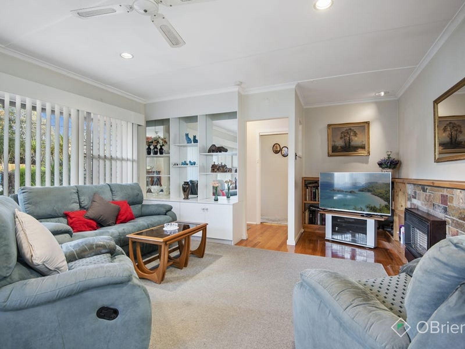 4 Gum Court, Doveton, VIC 3177, Doveton - Thumbnail 2
