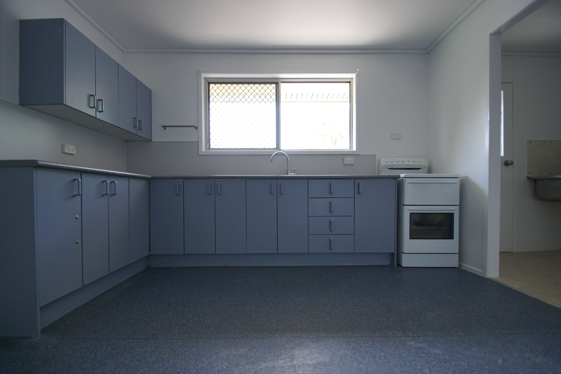 45 Stubbin Street, Bundamba, QLD 4304, Bundamba - Thumbnail 3