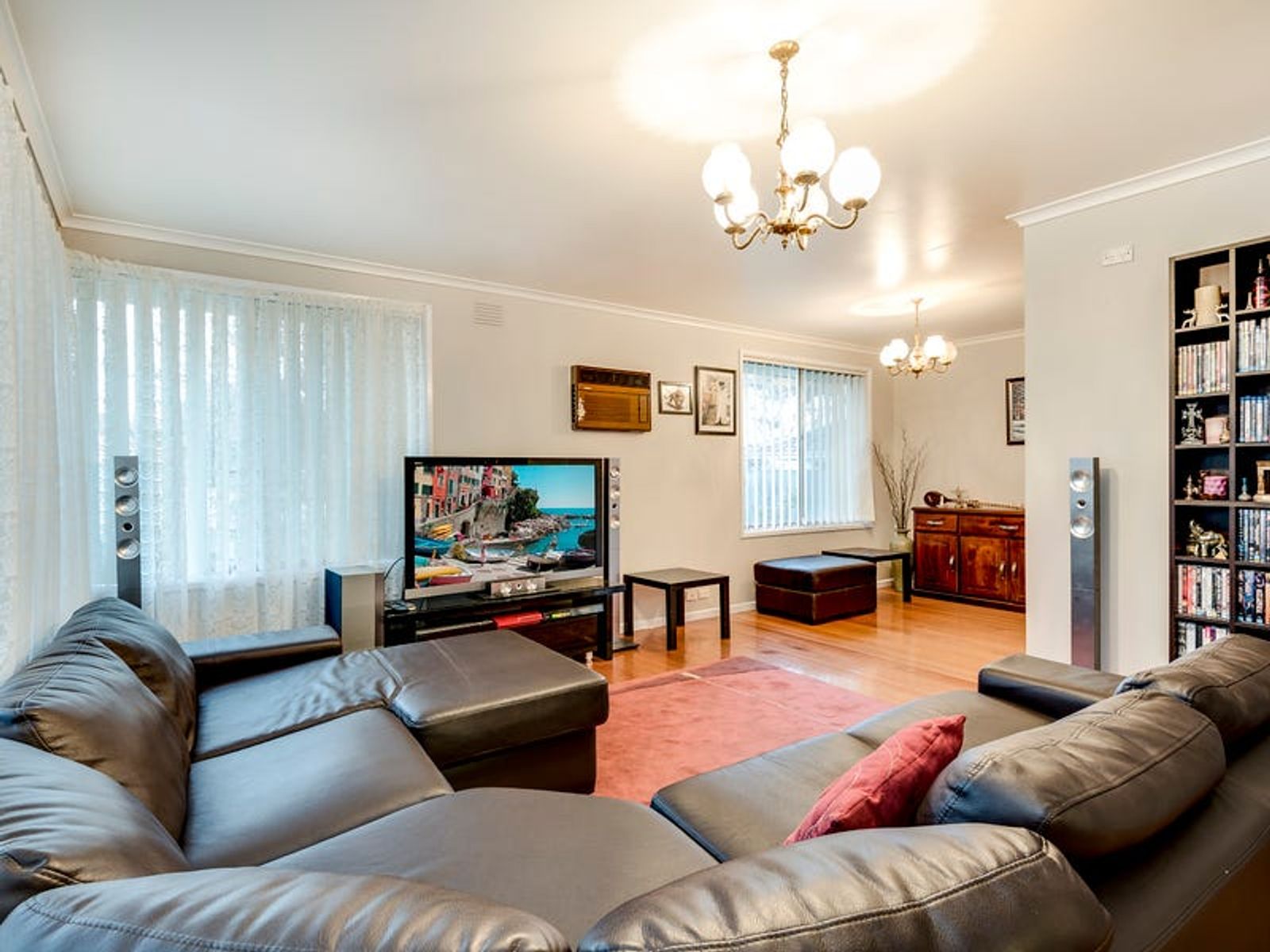 4 Correa Place, Endeavour Hills, VIC 3802, Endeavour Hills - Thumbnail 2