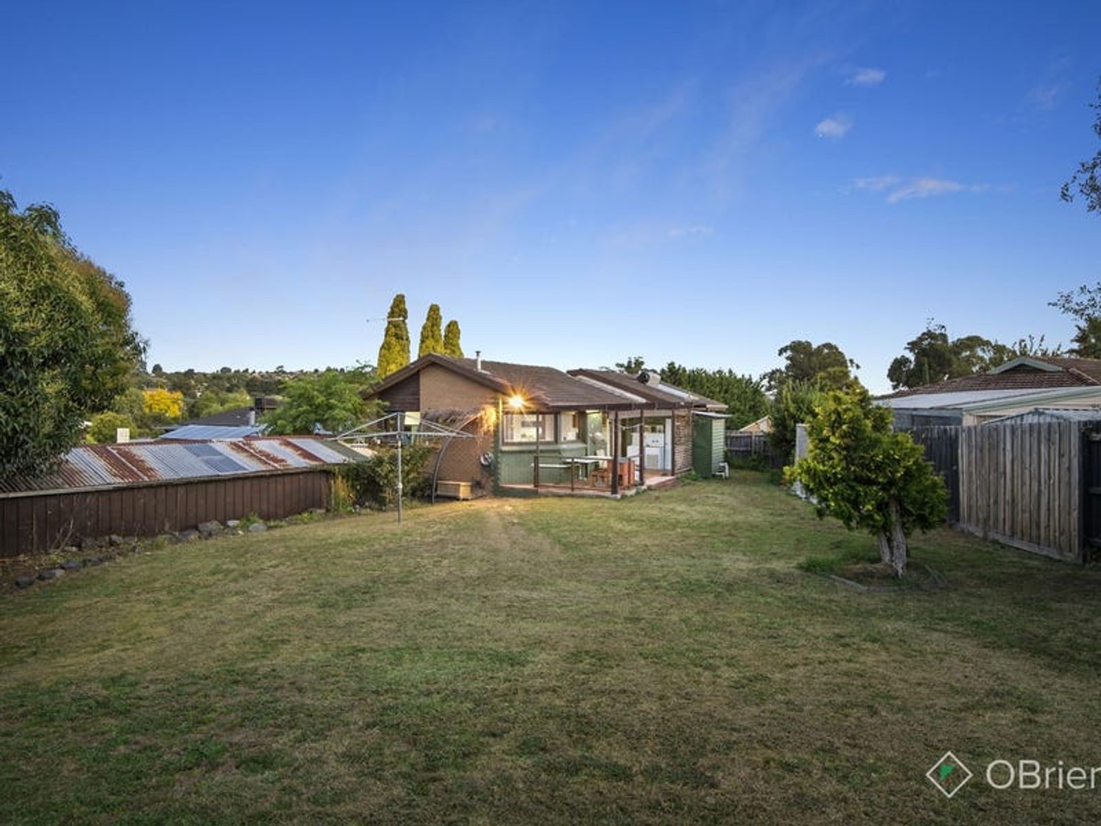 11 Clangula Court, Endeavour Hills, VIC 3802, Endeavour Hills - Thumbnail 7